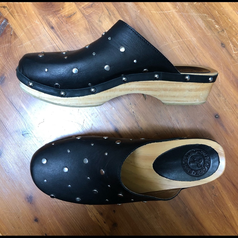 (Anthropologie) Penelope Chilvers studded clog, sz 38